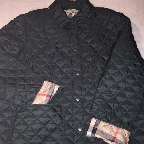 Burberry Jackets & Blazers - SOLD💝 BURBERRY quilted lightweight jacket.